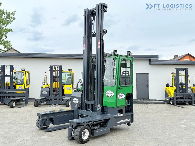 Combilift C4000 / TRIPLEX / 9300MM / FREE LIFT / POSITIONER / GAS / CABIN C4000 / TRIPLEX / 9300MM / FREE LIFT / POSITIONER / GAS / CABIN - 4-насочен вилушкар: слика 2 Combilift C4000 / TRIPLEX / 9300MM / FREE LIFT / POSITIONER / GAS / CABIN C4000 / TRIPLEX / 9300MM / FREE LIFT / POSITIONER / GAS / CABIN - 4-насочен вилушкар: слика 2