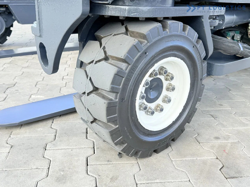 Combilift C4500 / GAS / DUPLEX - 4500MM / POSITIONER / FREE LIFT / FULL CABIN / ONLY 6178H / CONDITION - LIKE NEW! C4500 / GAS / DUPLEX - - 4-насочен вилушкар: слика 5 Combilift C4500 / GAS / DUPLEX - 4500MM / POSITIONER / FREE LIFT / FULL CABIN / ONLY 6178H / CONDITION - LIKE NEW! C4500 / GAS / DUPLEX - - 4-насочен вилушкар: слика 5