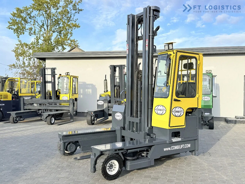 Combilift C5000 / DIESEL / TRIPLEX 7600MM / FULL FREE LIFT / FORK POSITIONER / HEATING / FULL HEATED CABIN / EXCELLENT CONDITION / Wide ra - 4-насочен вилушкар: слика 1 Combilift C5000 / DIESEL / TRIPLEX 7600MM / FULL FREE LIFT / FORK POSITIONER / HEATING / FULL HEATED CABIN / EXCELLENT CONDITION / Wide ra - 4-насочен вилушкар: слика 1