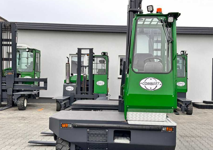 Combilift C5000SL / DIESEL / 4500MM / DUPLEX / CABIN / PLATFORMS / LIKE NEW - Бочен утоварувач: слика 5 Combilift C5000SL / DIESEL / 4500MM / DUPLEX / CABIN / PLATFORMS / LIKE NEW - Бочен утоварувач: слика 5