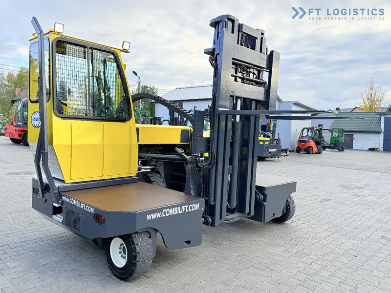 Combilift C5000SR / DIESEL / TRIPLEX MAST – 6100 MM / FORK POSITIONER / FULL CABIN C5000SR / DIESEL / TRIPLEX MAST – 6100 MM / FORK POSITI - Бочен утоварувач: слика 1 Combilift C5000SR / DIESEL / TRIPLEX MAST – 6100 MM / FORK POSITIONER / FULL CABIN C5000SR / DIESEL / TRIPLEX MAST – 6100 MM / FORK POSITI - Бочен утоварувач: слика 1
