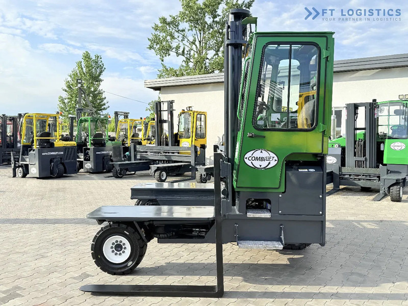 Combilift C5000XL / DIESEL / DUPLEX - 4000MM / WIDE FORK POSITIONER 3350MM / FULL HEATED CABIN / ONLY 6453H / CONDITION - LIKE NEW! C5000X - 4-насочен вилушкар: слика 4 Combilift C5000XL / DIESEL / DUPLEX - 4000MM / WIDE FORK POSITIONER 3350MM / FULL HEATED CABIN / ONLY 6453H / CONDITION - LIKE NEW! C5000X - 4-насочен вилушкар: слика 4