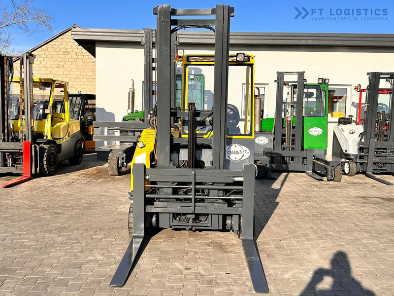 Combilift CB3000 / LPG / DUPLEX / 4000MM / FREE LIFT / NEW TIRES / LIKE NEW CB3000 / LPG / DUPLEX / 4000MM / FREE LIFT / NEW TIRES / LIKE - 4-насочен вилушкар: слика 3 Combilift CB3000 / LPG / DUPLEX / 4000MM / FREE LIFT / NEW TIRES / LIKE NEW CB3000 / LPG / DUPLEX / 4000MM / FREE LIFT / NEW TIRES / LIKE - 4-насочен вилушкар: слика 3