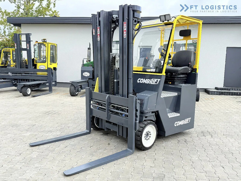 Combilift CB4000 / GAS / TRIPLEX 5200MM / FREE LIFT / FORK POSITIONER / SIDE SHIFT / EXCELLENT CONDITION / Wide range of four-way and side - 4-насочен вилушкар: слика 4 Combilift CB4000 / GAS / TRIPLEX 5200MM / FREE LIFT / FORK POSITIONER / SIDE SHIFT / EXCELLENT CONDITION / Wide range of four-way and side - 4-насочен вилушкар: слика 4