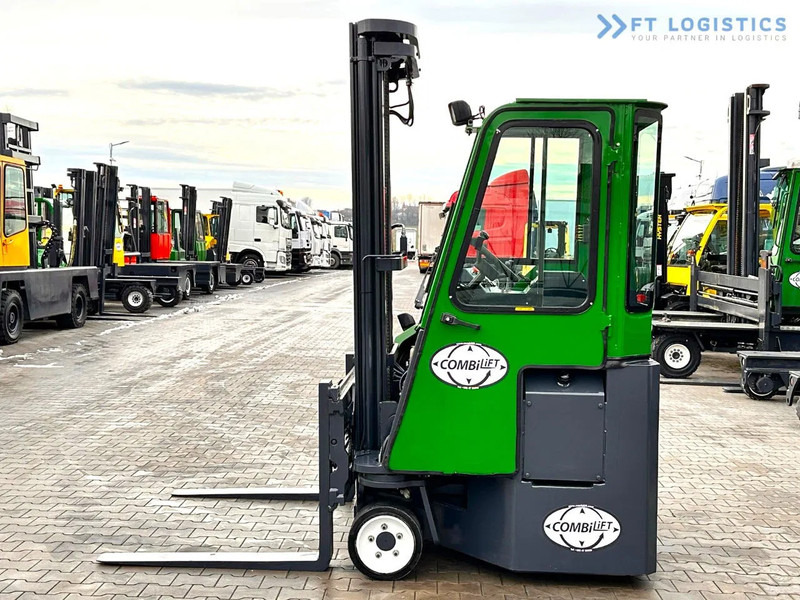 Combilift Combilift C3000CB - DUPLEX 4000mm - Year 2015 - / CABIN - HEATING / ONLY 6546 MTH / EXCELLENT CONDITION / LIKE NEW! Combilift C3 - 4-насочен вилушкар: слика 4 Combilift Combilift C3000CB - DUPLEX 4000mm - Year 2015 - / CABIN - HEATING / ONLY 6546 MTH / EXCELLENT CONDITION / LIKE NEW! Combilift C3 - 4-насочен вилушкар: слика 4