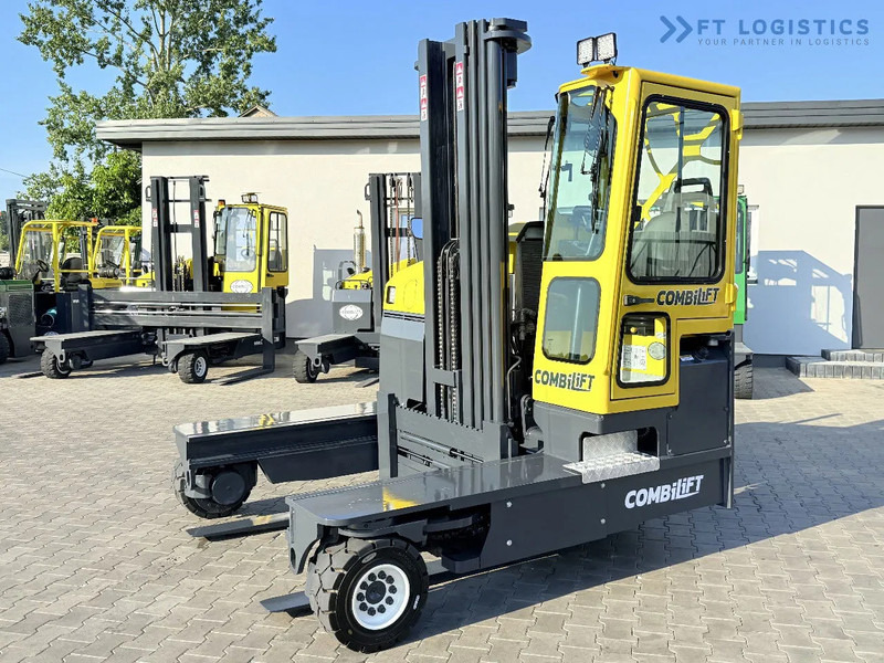 Combilift Combilift C5000 / DIESEL / TRIPLEX 6000MM / FREE LIFT / FORK POSITIONER / BUILT-IN SCALE / HEATING / FULL CABIN / PERFECT CONDIT - 4-насочен вилушкар: слика 2 Combilift Combilift C5000 / DIESEL / TRIPLEX 6000MM / FREE LIFT / FORK POSITIONER / BUILT-IN SCALE / HEATING / FULL CABIN / PERFECT CONDIT - 4-насочен вилушкар: слика 2