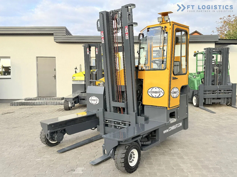 Combilift Combilift FOUR-WAY – MULTI-DIRECTIONAL FORKLIFT / COMBILIFT C4000 / DIESEL / DUPLEX 4100MM / FORK POSITIONER / FULL HEATED CABIN - 4-насочен вилушкар: слика 4 Combilift Combilift FOUR-WAY – MULTI-DIRECTIONAL FORKLIFT / COMBILIFT C4000 / DIESEL / DUPLEX 4100MM / FORK POSITIONER / FULL HEATED CABIN - 4-насочен вилушкар: слика 4