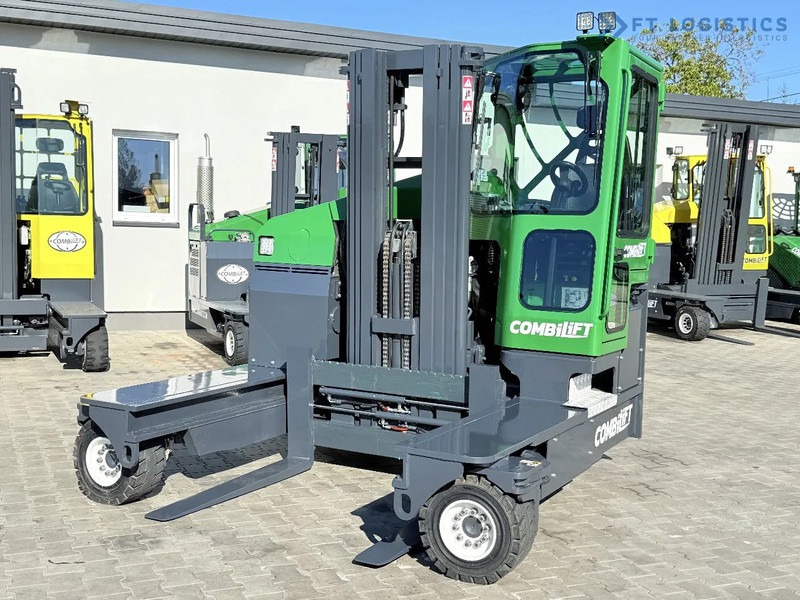 Combilift Combilift FOUR-WAY MULTIDIRECTIONAL FORKLIFT C4500 / DIESEL / TRIPLEX 4900MM / ONLY 4854 HOURS / FORK POSITIONER / FULL CABIN – - 4-насочен вилушкар: слика 5 Combilift Combilift FOUR-WAY MULTIDIRECTIONAL FORKLIFT C4500 / DIESEL / TRIPLEX 4900MM / ONLY 4854 HOURS / FORK POSITIONER / FULL CABIN – - 4-насочен вилушкар: слика 5
