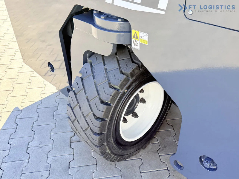 4-насочен вилушкар Combilift Combilift FOUR-WAY MULTIDIRECTIONAL FORKLIFT C4500 / DIESEL / TRIPLEX 4900MM / ONLY 4854 HOURS / FORK POSITIONER / FULL CABIN –: слика 15