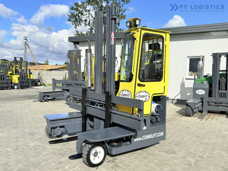 Combilift FOUR-WAY / MULTI-DIRECTIONAL FORKLIFT / ONLY 491 HOURS / C2500 / GAS / DUPLEX 4600MM / SHORT – ONLY 1900MM / WIDTH 2700MM WITH F - 4-насочен вилушкар: слика 3 Combilift FOUR-WAY / MULTI-DIRECTIONAL FORKLIFT / ONLY 491 HOURS / C2500 / GAS / DUPLEX 4600MM / SHORT – ONLY 1900MM / WIDTH 2700MM WITH F - 4-насочен вилушкар: слика 3
