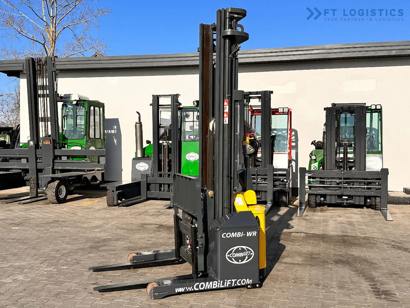 Combilift WR-4 / DUPLEX / 4.5M / 2017 / ONLY 30 MTH / LIKE NEW / 1500KG - Сложувач: слика 3 Combilift WR-4 / DUPLEX / 4.5M / 2017 / ONLY 30 MTH / LIKE NEW / 1500KG - Сложувач: слика 3