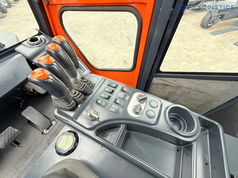 Дизел вилушкар Doosan DOOSAN / DUPLEX 3000MM / SIDE SHIFT / FORK POSITIONER / 2500MM FORKS / 7000KG / CABIN / LIKE NEW DOOSAN / DUPLEX 3000MM / SIDE S: слика 20 Дизел вилушкар Doosan DOOSAN / DUPLEX 3000MM / SIDE SHIFT / FORK POSITIONER / 2500MM FORKS / 7000KG / CABIN / LIKE NEW DOOSAN / DUPLEX 3000MM / SIDE S: слика 20