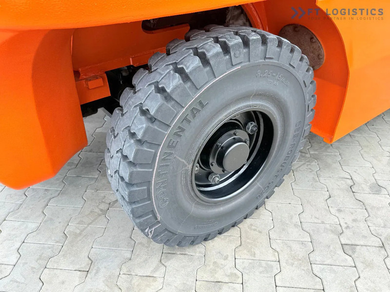 Дизел вилушкар Doosan DOOSAN / DUPLEX 3000MM / SIDE SHIFT / FORK POSITIONER / 2500MM FORKS / 7000KG / CABIN / LIKE NEW DOOSAN / DUPLEX 3000MM / SIDE S: слика 9 Дизел вилушкар Doosan DOOSAN / DUPLEX 3000MM / SIDE SHIFT / FORK POSITIONER / 2500MM FORKS / 7000KG / CABIN / LIKE NEW DOOSAN / DUPLEX 3000MM / SIDE S: слика 9