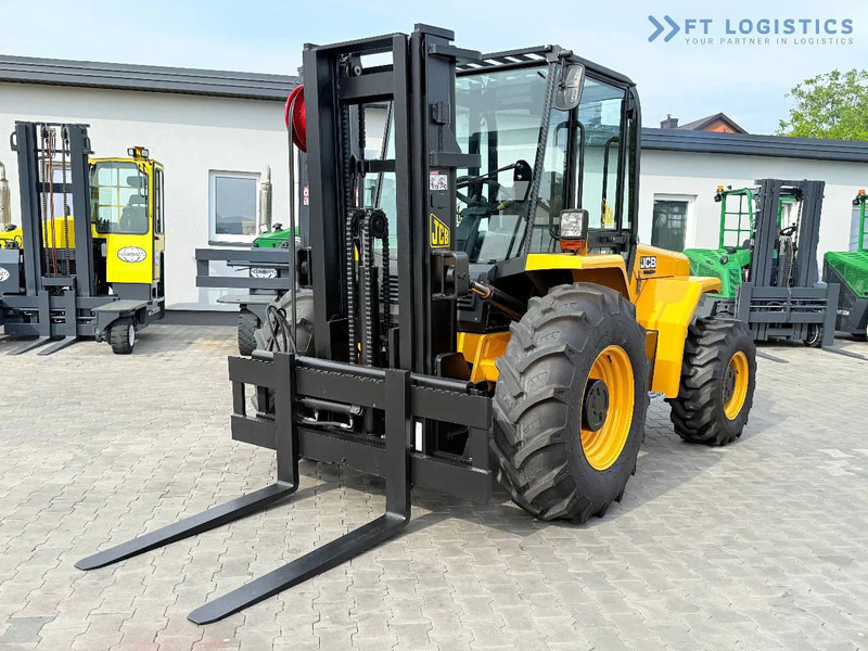 JCB 940 / DIESEL / TRIPLEX 4500MM / FORK POSITIONER / SIDE SHIFT / 4T / NEW TYRES / LIKE NEW 940 / DIESEL / TRIPLEX 4500MM / FORK PO - Вилушкар за груб терен: слика 3 JCB 940 / DIESEL / TRIPLEX 4500MM / FORK POSITIONER / SIDE SHIFT / 4T / NEW TYRES / LIKE NEW 940 / DIESEL / TRIPLEX 4500MM / FORK PO - Вилушкар за груб терен: слика 3