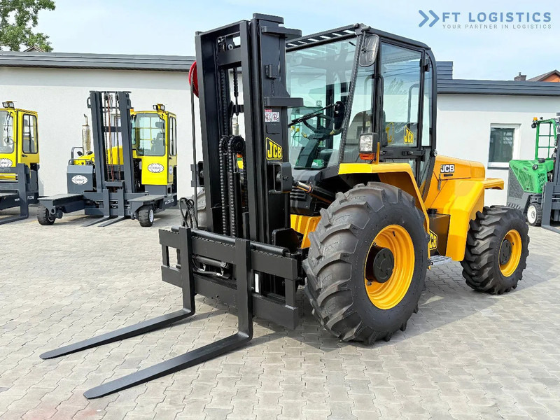 JCB 940 / DIESEL / TRIPLEX 4500MM / FORK POSITIONER / SIDE SHIFT / 4T / NEW TYRES / LIKE NEW 940 / DIESEL / TRIPLEX 4500MM / FORK PO - Вилушкар за груб терен: слика 1 JCB 940 / DIESEL / TRIPLEX 4500MM / FORK POSITIONER / SIDE SHIFT / 4T / NEW TYRES / LIKE NEW 940 / DIESEL / TRIPLEX 4500MM / FORK PO - Вилушкар за груб терен: слика 1