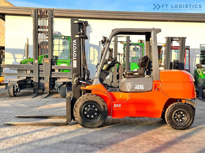 Toyota 42-4FD40 / DIESEL / 4500KG / DUPLEX / FORKS 1400MM / WELL-MAINTAINED 42-4FD40 / DIESEL / 4500KG / DUPLEX / FORKS 1400MM / WELL-M - Дизел вилушкар: слика 4 Toyota 42-4FD40 / DIESEL / 4500KG / DUPLEX / FORKS 1400MM / WELL-MAINTAINED 42-4FD40 / DIESEL / 4500KG / DUPLEX / FORKS 1400MM / WELL-M - Дизел вилушкар: слика 4