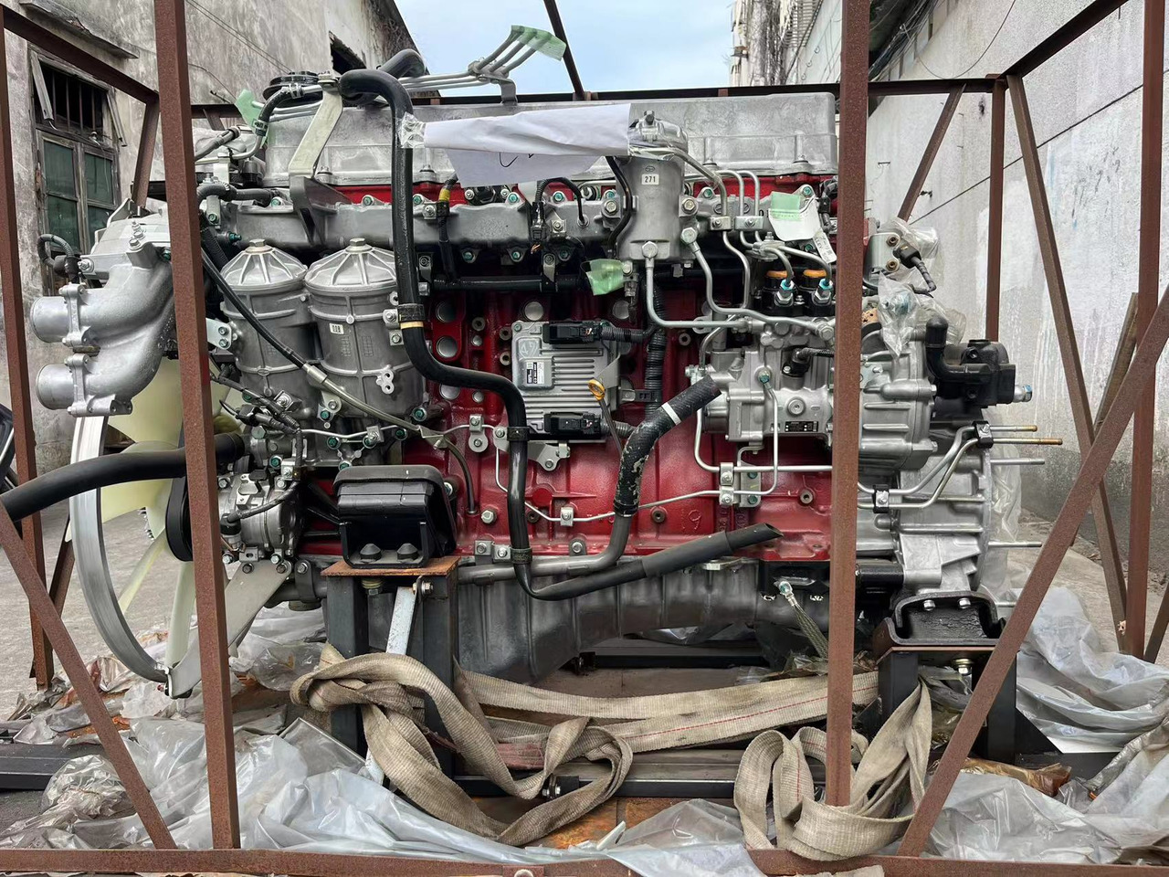 HINO E13C - Мотор за Багер: слика 2 HINO E13C - Мотор за Багер: слика 2