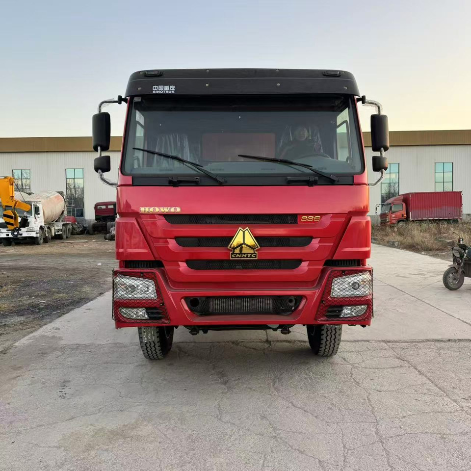 HOWO HOWO 371 6*4 dump truck - Кипер: слика 1 HOWO HOWO 371 6*4 dump truck - Кипер: слика 1