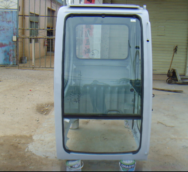 KOBELCO SK115 SK135 SK135SR - Кабина за Багер: слика 3 KOBELCO SK115 SK135 SK135SR - Кабина за Багер: слика 3