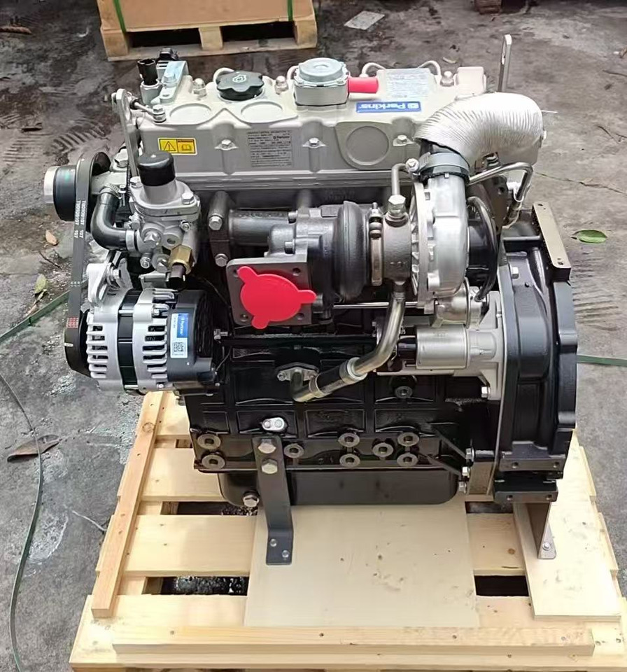 PERKINS 1104D-22T - Мотор за Семенска дупчалка: слика 4 PERKINS 1104D-22T - Мотор за Семенска дупчалка: слика 4