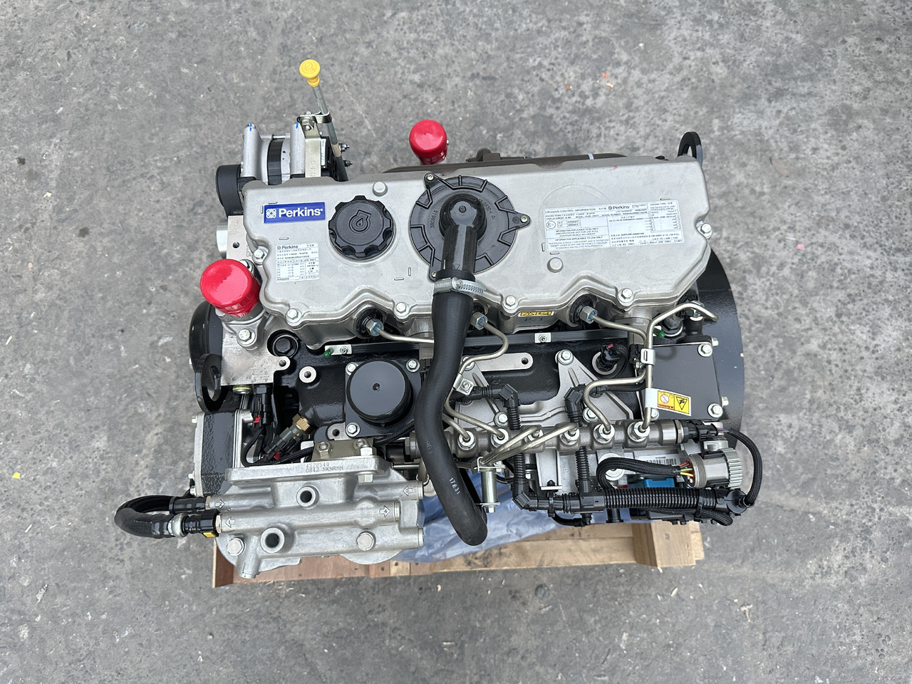 PERKINS 1104D-e44TA - Мотор за Багер: слика 3 PERKINS 1104D-e44TA - Мотор за Багер: слика 3