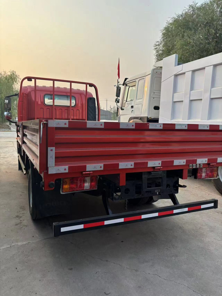 SINOTRUK 4*2 - Кипер: слика 1 SINOTRUK 4*2 - Кипер: слика 1