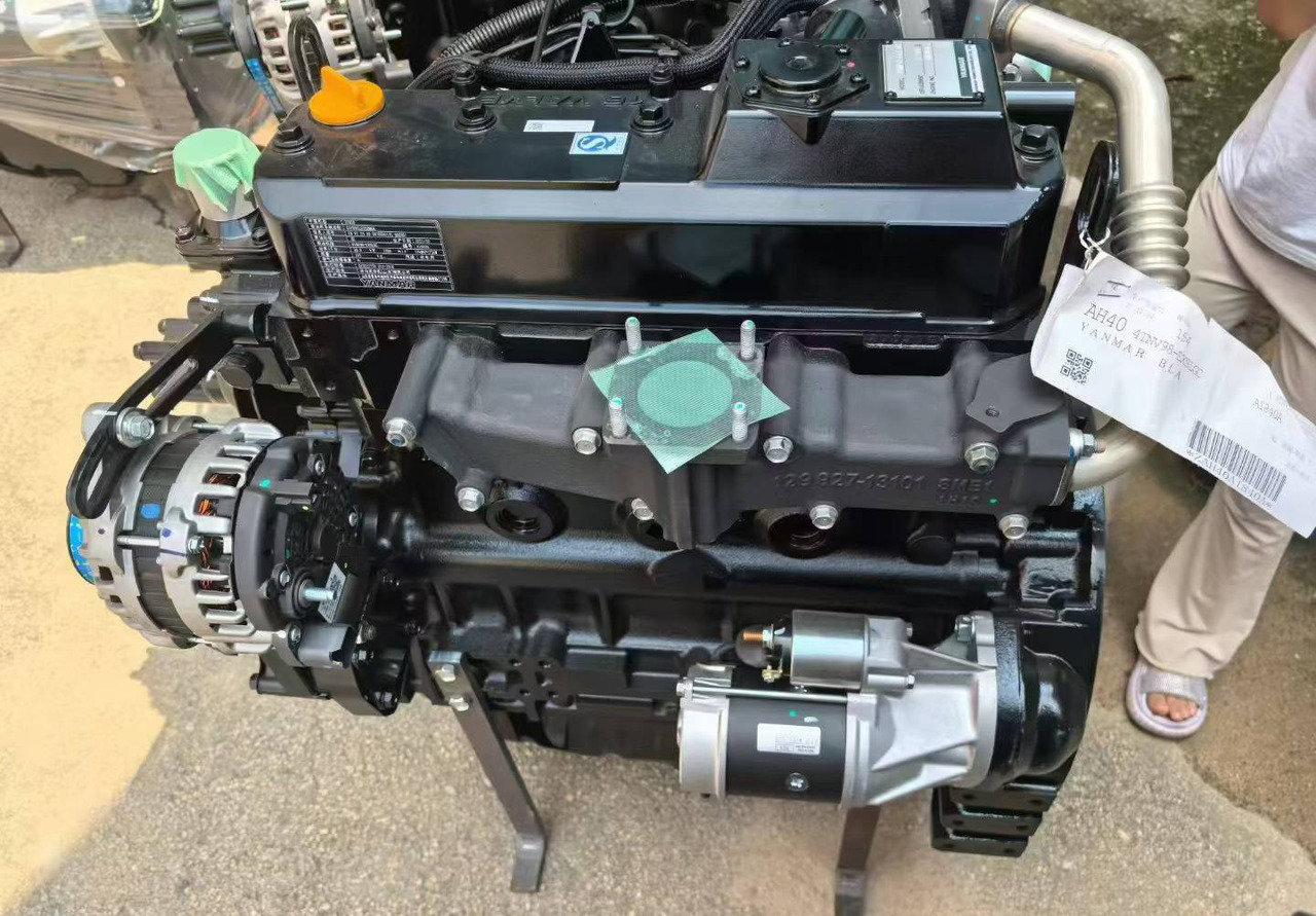 YANMAR 4TNV98 - Мотор за Багер: слика 3 YANMAR 4TNV98 - Мотор за Багер: слика 3