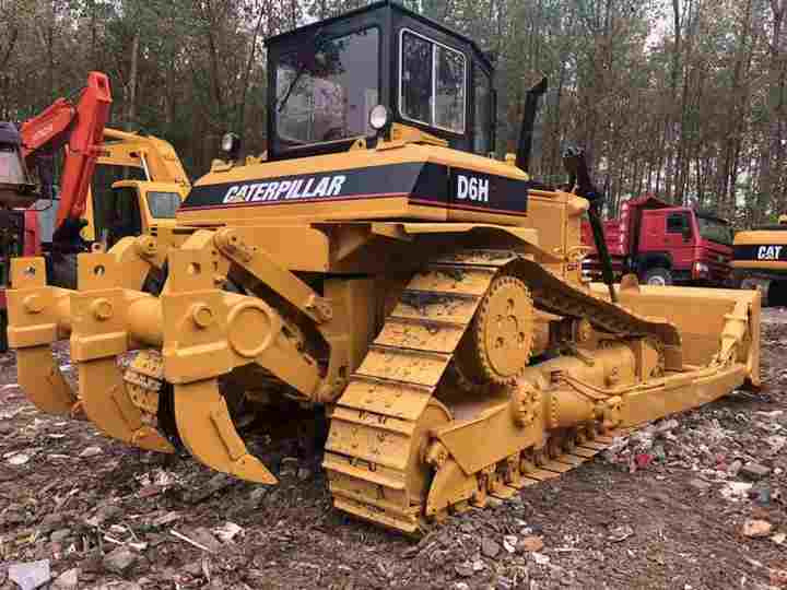 CAT High Quality Used Machinery , Original D6h Cat Bulldozer , Winch Attached Cat Bulldozer - Булдожер: слика 4 CAT High Quality Used Machinery , Original D6h Cat Bulldozer , Winch Attached Cat Bulldozer - Булдожер: слика 4
