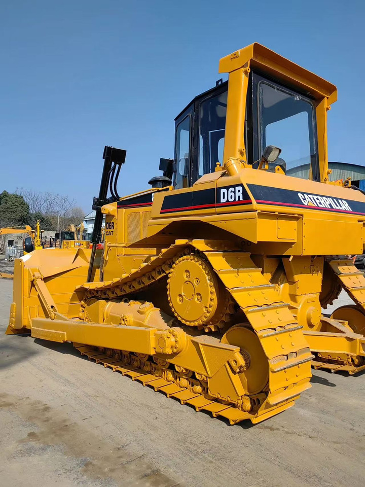 CAT Used Bulldozer D6R High Quality - Булдожер: слика 2 CAT Used Bulldozer D6R High Quality - Булдожер: слика 2