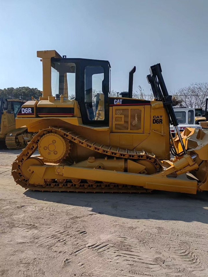 CAT Used Bulldozer D6R High Quality - Булдожер: слика 4 CAT Used Bulldozer D6R High Quality - Булдожер: слика 4