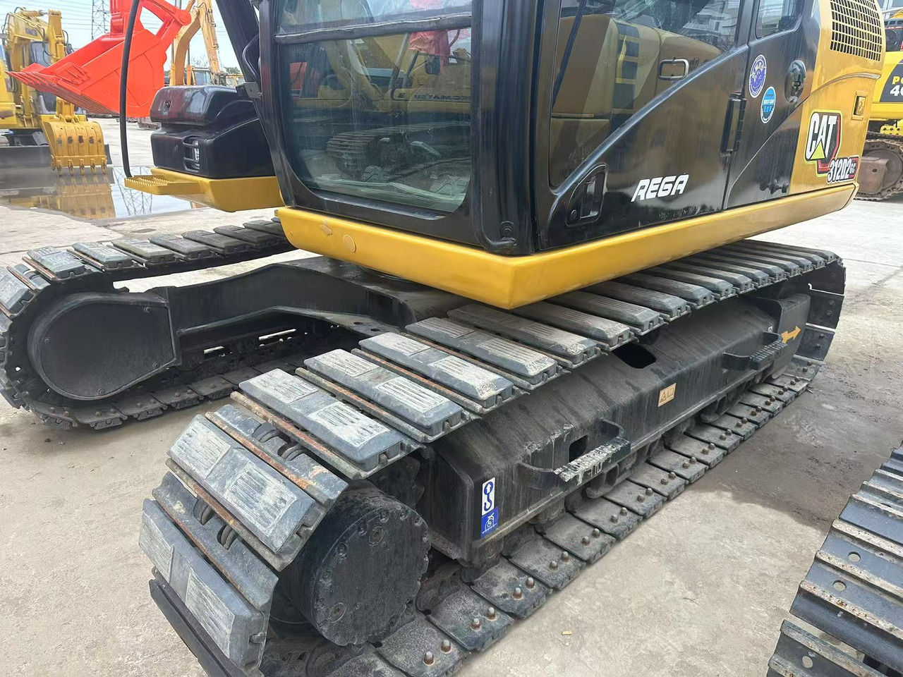 CATERPILLAR Second hand CAT Excavator 312D2 Hotsale - Багер гасеничар: слика 3 CATERPILLAR Second hand CAT Excavator 312D2 Hotsale - Багер гасеничар: слика 3
