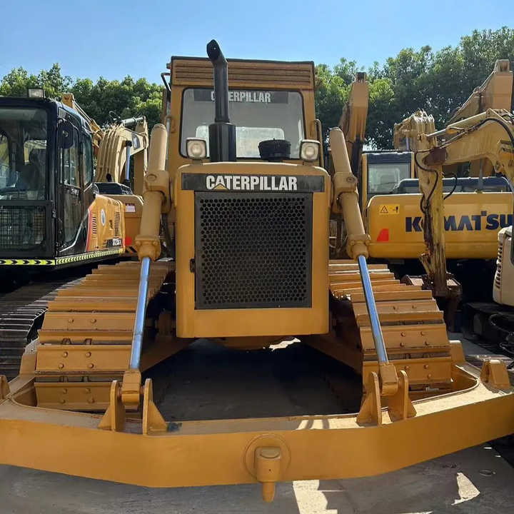 Good Condition D6D Mini Bulldozer New Crawler Bulldozer with Parts Price Bulldozers - Булдожер: слика 5 Good Condition D6D Mini Bulldozer New Crawler Bulldozer with Parts Price Bulldozers - Булдожер: слика 5