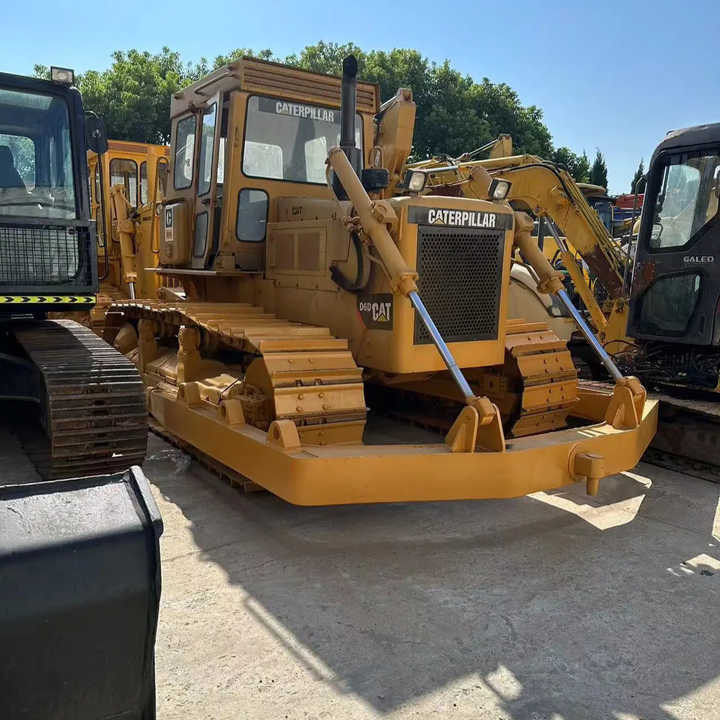 Good Condition D6D Mini Bulldozer New Crawler Bulldozer with Parts Price Bulldozers - Булдожер: слика 4 Good Condition D6D Mini Bulldozer New Crawler Bulldozer with Parts Price Bulldozers - Булдожер: слика 4
