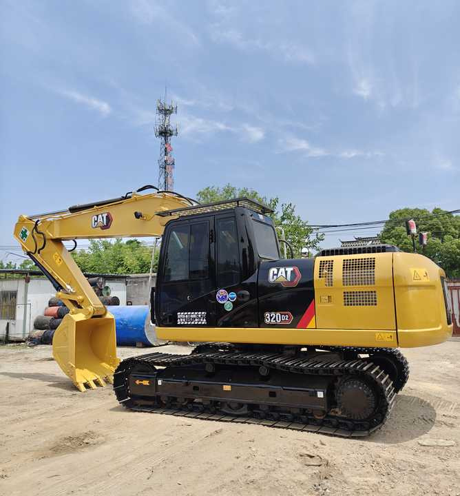 Good Condition Used Cat Excavator 320D2 Caterpillar Second Hand Excavator 312D 315D 320d for Sale - Багер гасеничар: слика 1 Good Condition Used Cat Excavator 320D2 Caterpillar Second Hand Excavator 312D 315D 320d for Sale - Багер гасеничар: слика 1