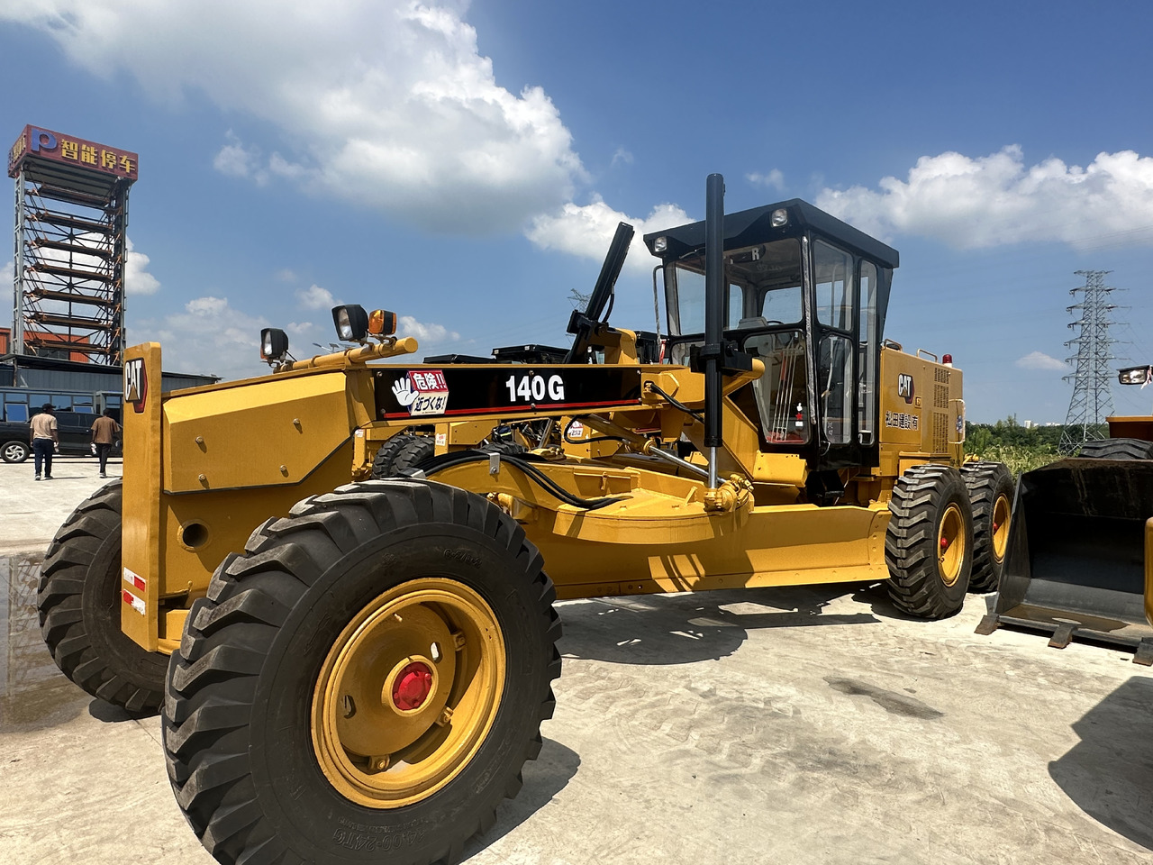 GRADER CAT 140G GRADER | Ideal for Mining & Demolition | Global Export & COD Accepted - Градежна машина: слика 4 GRADER CAT 140G GRADER | Ideal for Mining & Demolition | Global Export & COD Accepted - Градежна машина: слика 4