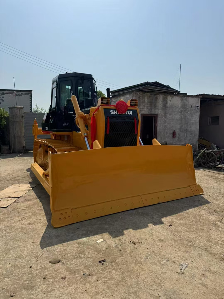 SHANTUI Used Bulldozer SD16 Hotsale - Градежна машина: слика 3 SHANTUI Used Bulldozer SD16 Hotsale - Градежна машина: слика 3