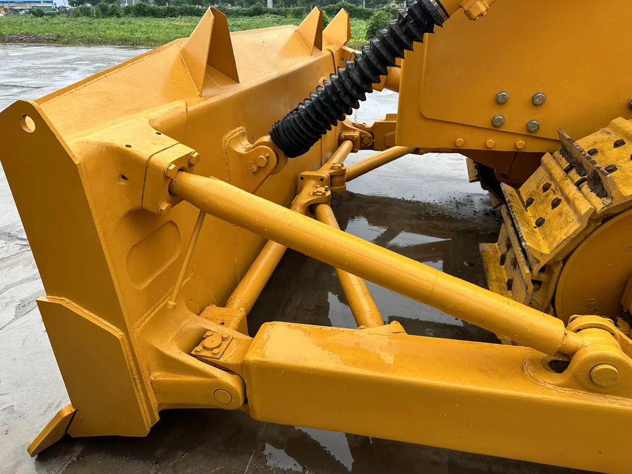 Used Bulldozer SHANTUI SD22 Good Condition - Градежна машина: слика 2 Used Bulldozer SHANTUI SD22 Good Condition - Градежна машина: слика 2