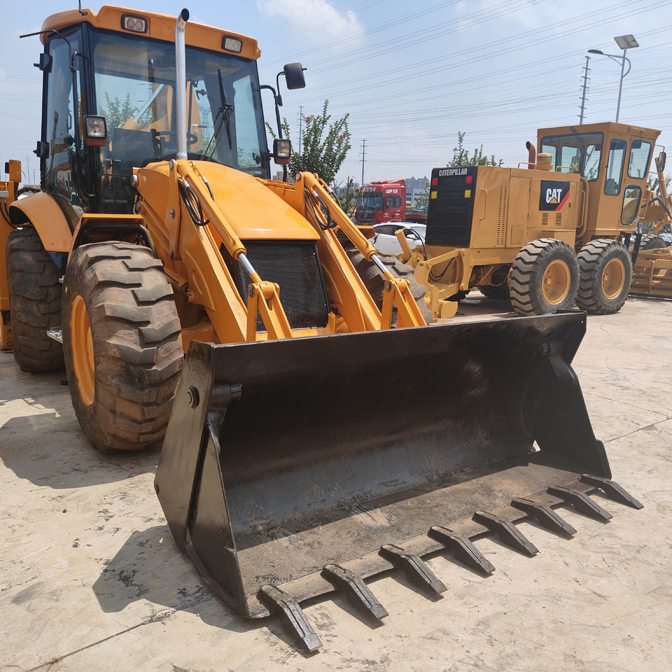JCB Used HOTSALE Backhoe Loader JCB 3CX - Ровокопач: слика 4 JCB Used HOTSALE Backhoe Loader JCB 3CX - Ровокопач: слика 4