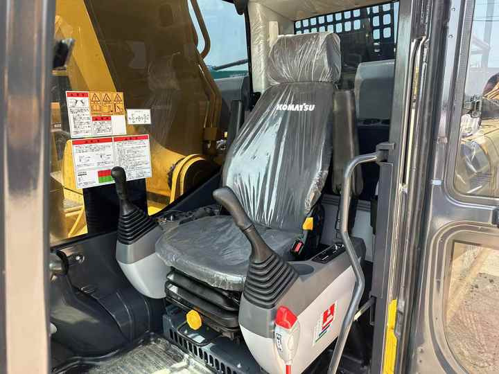 Perfect Large komatsu Pc400-8 Crawler Excavator in Stock - Багер: слика 5 Perfect Large komatsu Pc400-8 Crawler Excavator in Stock - Багер: слика 5