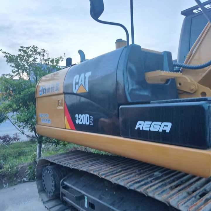 Reasonable Price Japan Original 330d2 Caterpillar Excavator CAT USED 329D2 320D2 325D 315D Excavator - Багер гасеничар: слика 3 Reasonable Price Japan Original 330d2 Caterpillar Excavator CAT USED 329D2 320D2 325D 315D Excavator - Багер гасеничар: слика 3