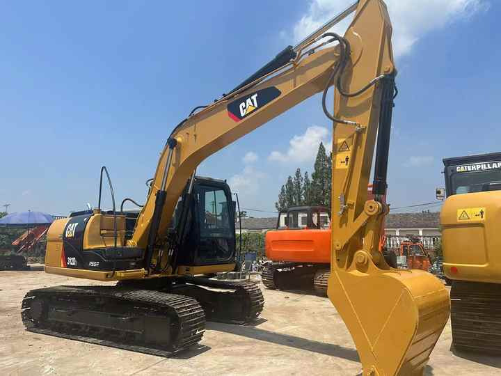 Used Cat 312 Crawler Excavator for Sale - Багер: слика 4 Used Cat 312 Crawler Excavator for Sale - Багер: слика 4