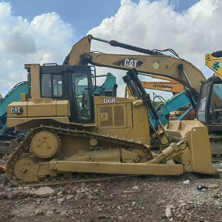 Булдожер Used Caterpillar D6R Boutique Bulldozer in Running Working Condition Hot Sale Good Condition USD D6R D8R D9R D10R in Stock: слика 1