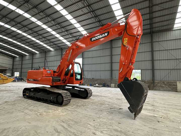 Багер гасеничар Used Digger Doosan DX225LC-9T Construction Machinery Construction Digger Used Doosan DX225LC-9T Cheap Excavator: слика 6