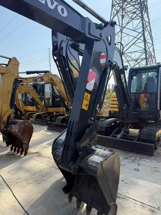 Used Digger VOLVO EC60D Construction Machinery Construction Digger Used VOLVO EC60D Cheap Excavator - Мини багер: слика 4 Used Digger VOLVO EC60D Construction Machinery Construction Digger Used VOLVO EC60D Cheap Excavator - Мини багер: слика 4