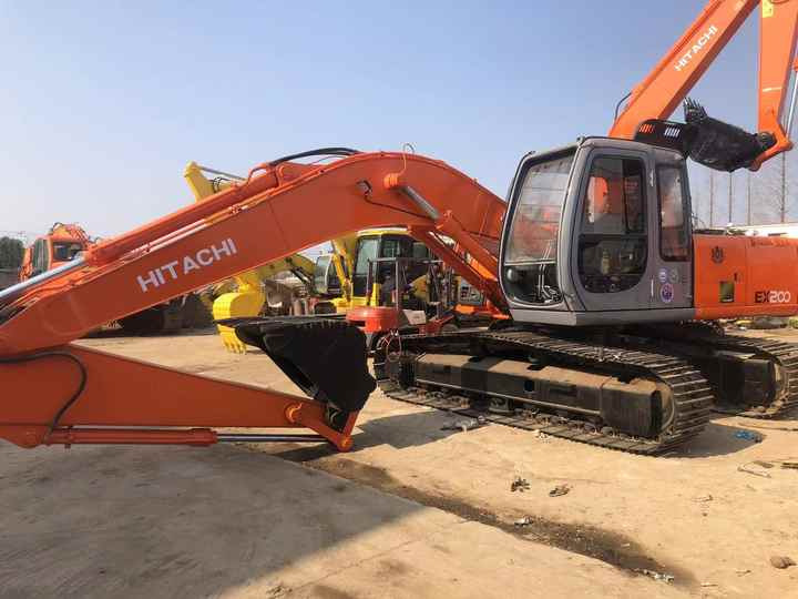 Used Excavator Hitachi Ex200 for Sale, Original Excavator - Багер гасеничар: слика 3 Used Excavator Hitachi Ex200 for Sale, Original Excavator - Багер гасеничар: слика 3