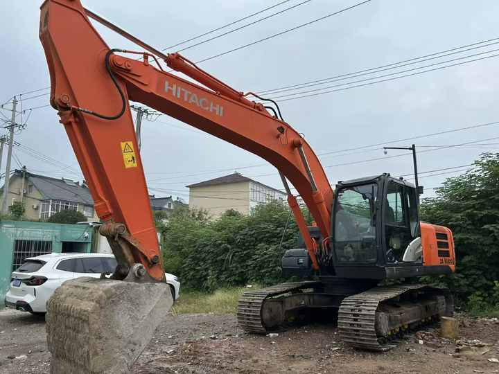 Used HITACHI ZX210-3G New Model Excavator Second Hand Machine Popular Brand Japan Hitachi Hydraulic Machinery - Багер: слика 4 Used HITACHI ZX210-3G New Model Excavator Second Hand Machine Popular Brand Japan Hitachi Hydraulic Machinery - Багер: слика 4