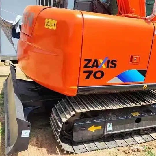 Used Hitachi Excavator ZX70 7ton Japan Import Second Hand Small Crawler ZX70 Excavator for Sale - Багер гасеничар: слика 3 Used Hitachi Excavator ZX70 7ton Japan Import Second Hand Small Crawler ZX70 Excavator for Sale - Багер гасеничар: слика 3