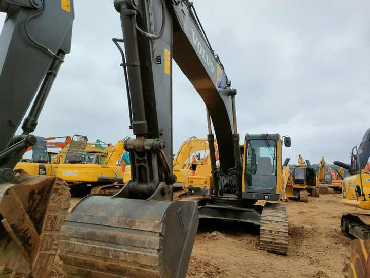 Used Strong Power volvo EC290 Korea Excavator volvo Excavator 290 for Sale 20T 30T EC210 EC240 EC300 EC360 - Багер: слика 4 Used Strong Power volvo EC290 Korea Excavator volvo Excavator 290 for Sale 20T 30T EC210 EC240 EC300 EC360 - Багер: слика 4