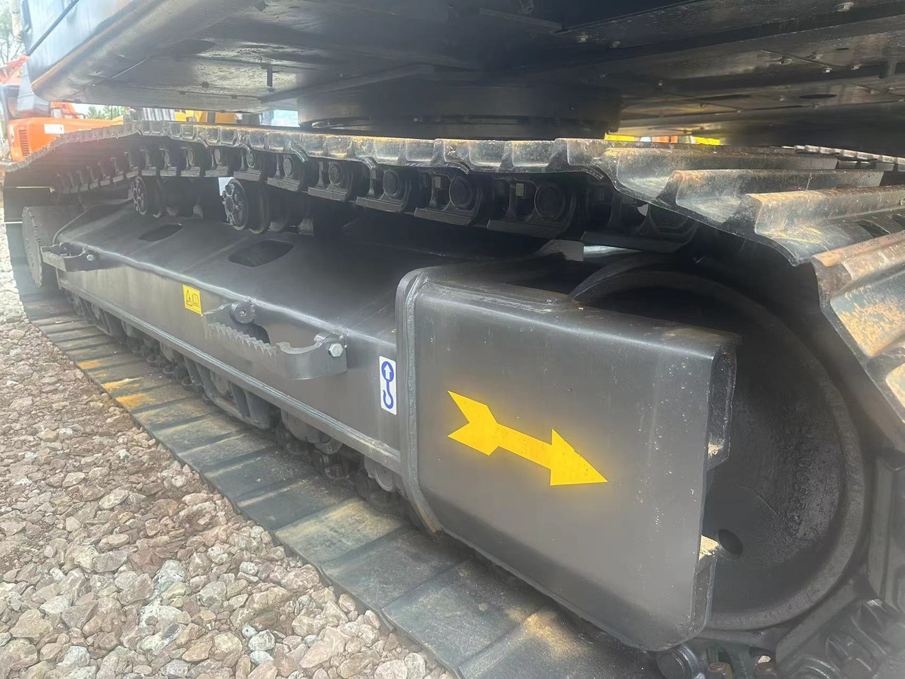 Used VOLVO EC210 Excavator Efficient Heavy Construction Equipment with Original Engine Second Hand Crawler Excavator - Багер гасеничар: слика 2 Used VOLVO EC210 Excavator Efficient Heavy Construction Equipment with Original Engine Second Hand Crawler Excavator - Багер гасеничар: слика 2