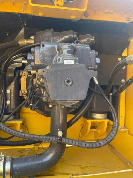 Used komatsu Pc350-8 35T Second Hand JAPAN Original LargeExcavator Mining Construction Excavators Hot Sale PC200 PC220PC240-7-8 - Багер: слика 5 Used komatsu Pc350-8 35T Second Hand JAPAN Original LargeExcavator Mining Construction Excavators Hot Sale PC200 PC220PC240-7-8 - Багер: слика 5